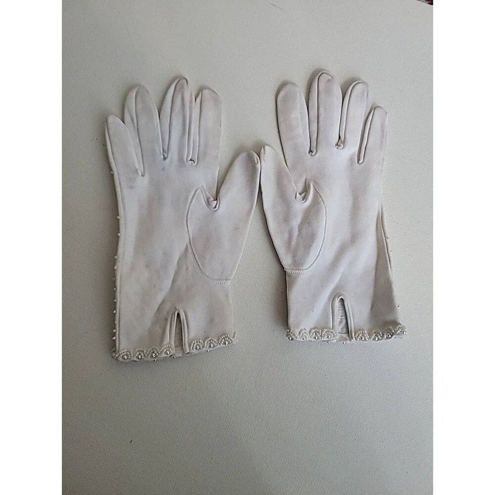 N/A vintage ivory